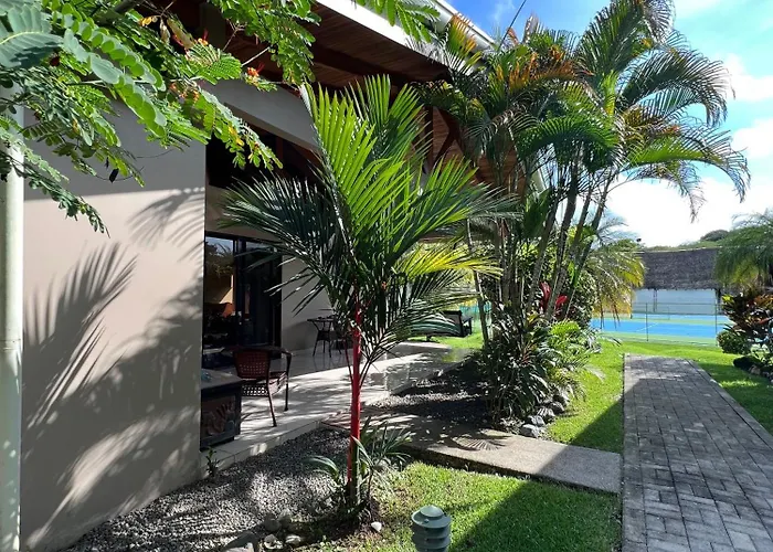 Hidden Paradise Tennis And Pickleball Getaway Сasa de vacaciones Esperanza (Guanacaste)